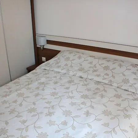 Tarsis Sunny Beach Apartament *